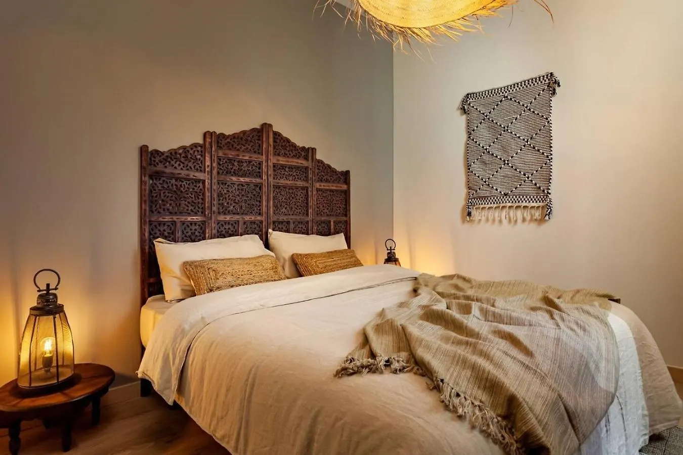 Lejlighed Hegra - 2 Bedrooms, Balcony In Eixample Esquerra Barcelona Spanien